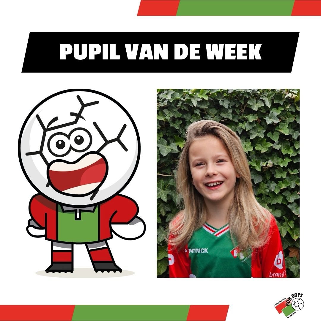 Bij de wedstrijd Bon Boys Vrouwen 1 – SVO Deventer ’21 Vrouwen 2 komende zaterdag zetten we met plezier onze Pupil van de Week, Benthe Vossebeld, in het zonnetje. Benthe is 8 jaar en speelt als spits in Bon Boys JO9-1, waar ze met veel enthousiasme en inzet haar team vertegenwoordigt.

Benthe is een echte voetballiefhebber. Haar favoriete club in Nederland is FC Twente, met Jill Roord als grote voorbeeld. Binnen Bon Boys kijkt ze het meest op tegen Xilianne Baan van Vrouwen 1 — een mooi voorbeeld voor haar eigen ontwikkeling als speelster.

Naast het voetballen zit Benthe in groep 6 van de Bonifatiusschool. Gym is haar favoriete vak, wat goed past bij haar actieve karakter. In haar vrije tijd kijkt ze graag films, leest ze Bob Popcorn en heeft ze een bijzondere voorkeur voor de capibara, haar lievelingsdier.

Benthe vindt het “heel leuk, maar wel een beetje spannend” om Pupil van de Week te zijn. Wij zijn ervan overtuigd dat ze zaterdag met veel plezier zal deelnemen aan het programma rondom de wedstrijd en dat het een mooie ervaring voor haar wordt.

Wij wensen Benthe een fijne, sportieve dag toe bij Bon Boys Vrouwen 1!