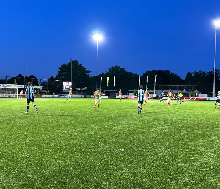 Beloften sluiten af met zege op FC Eibergen