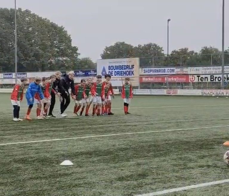 Bon Boys JO11-3 pakt het kampioenschap!