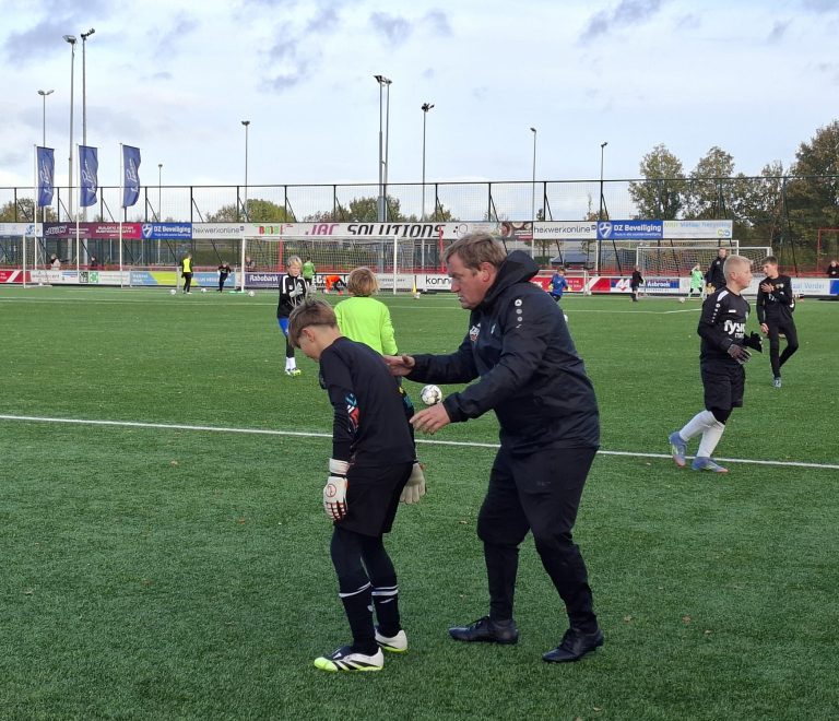 Keepersdag Haaksbergen bij SV Bon Boys wederom een onvergetelijke gebeurtenis voor de jeugd keepers.