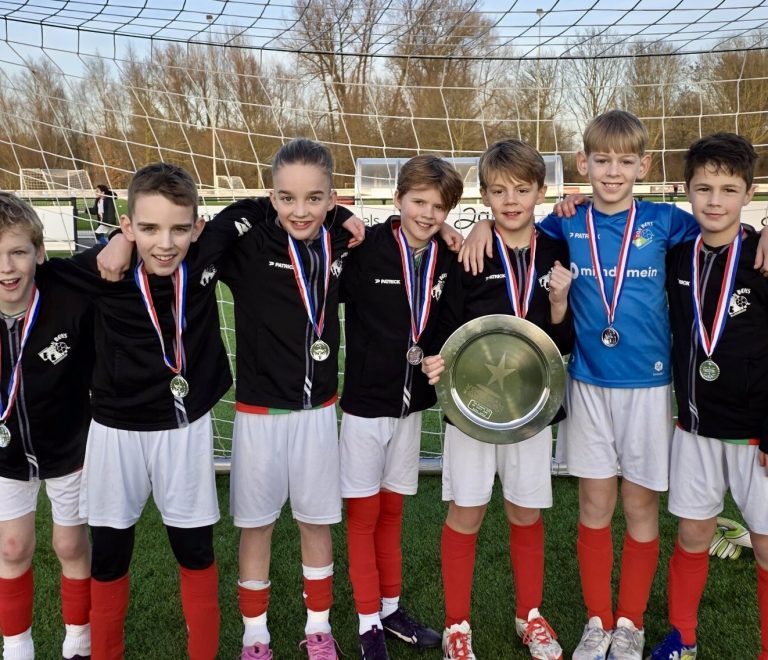 Bon Boys JO10-1: vicekampioen Oost-Nederland! 