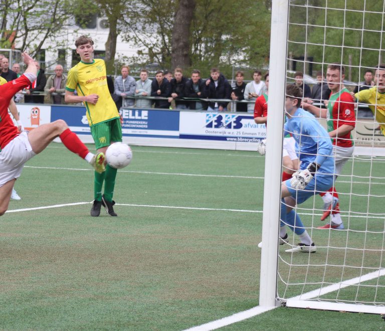 Bon Boys in stijl naar de titel