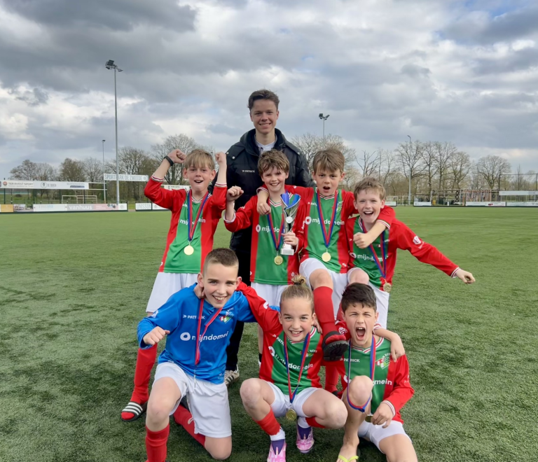 Bon Boys JO10-1 wint Goede Doelen Pupillen Toernooi
